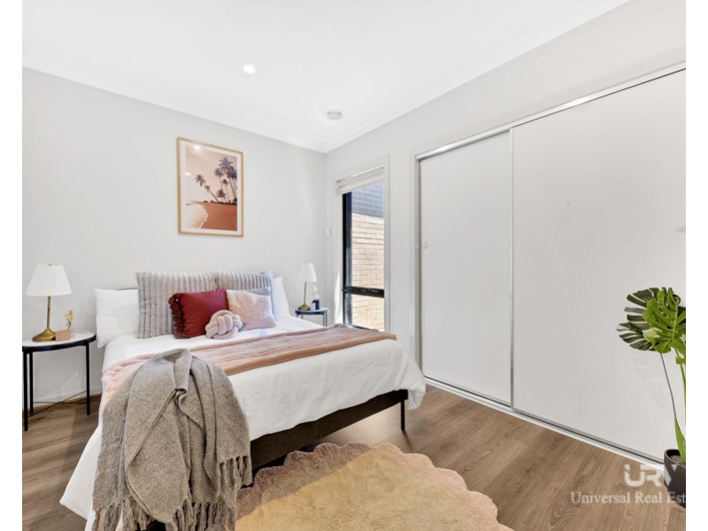 64 Loudon Circuit, Craigieburn VIC 3064