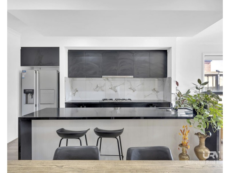 45 Rochford Drive, Donnybrook VIC 3064