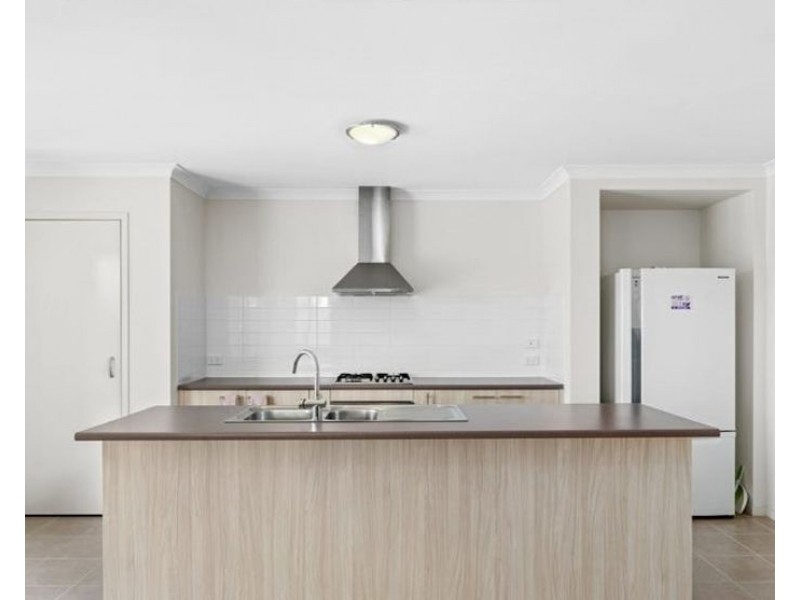 12 Corkwood Crescent, Wallan VIC 3756