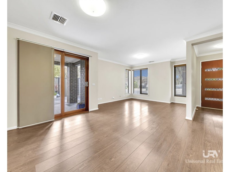 15 Dalziel Drive, Mernda VIC 3754