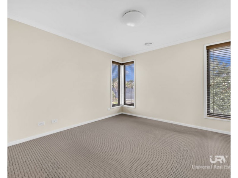 15 Dalziel Drive, Mernda VIC 3754