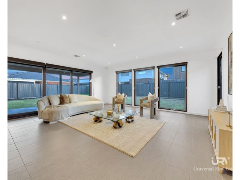 3 Fame Way, Craigieburn VIC 3064