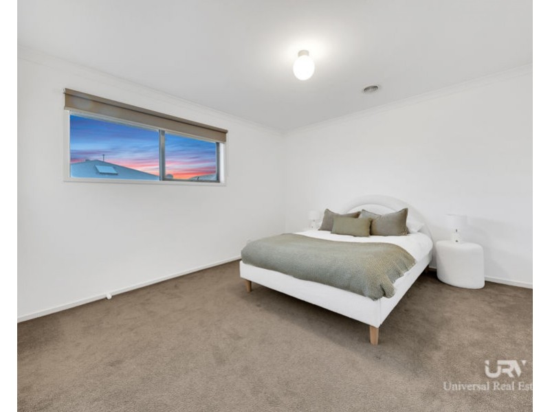 3 Fame Way, Craigieburn VIC 3064