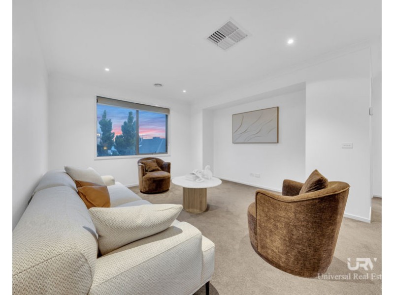 3 Fame Way, Craigieburn VIC 3064