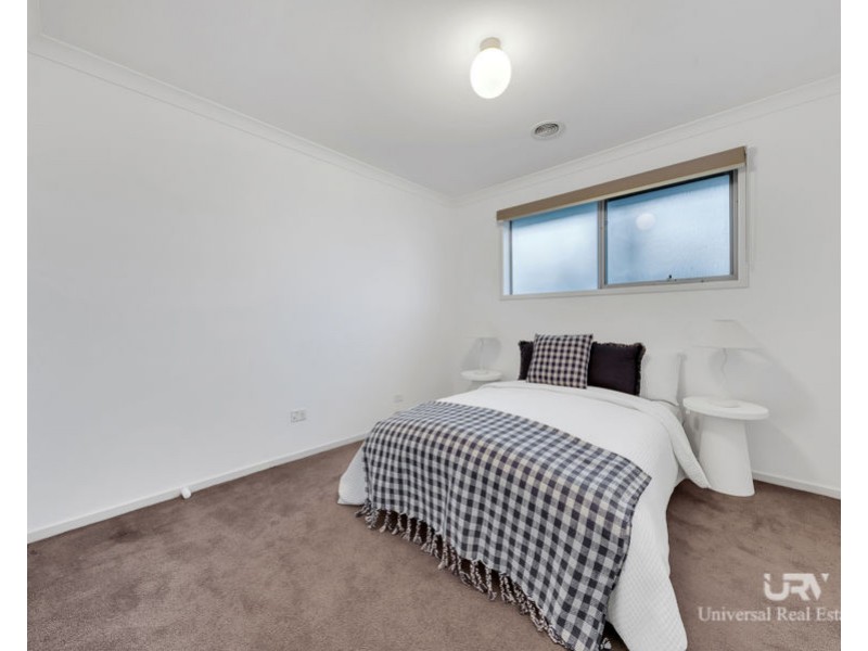 3 Fame Way, Craigieburn VIC 3064