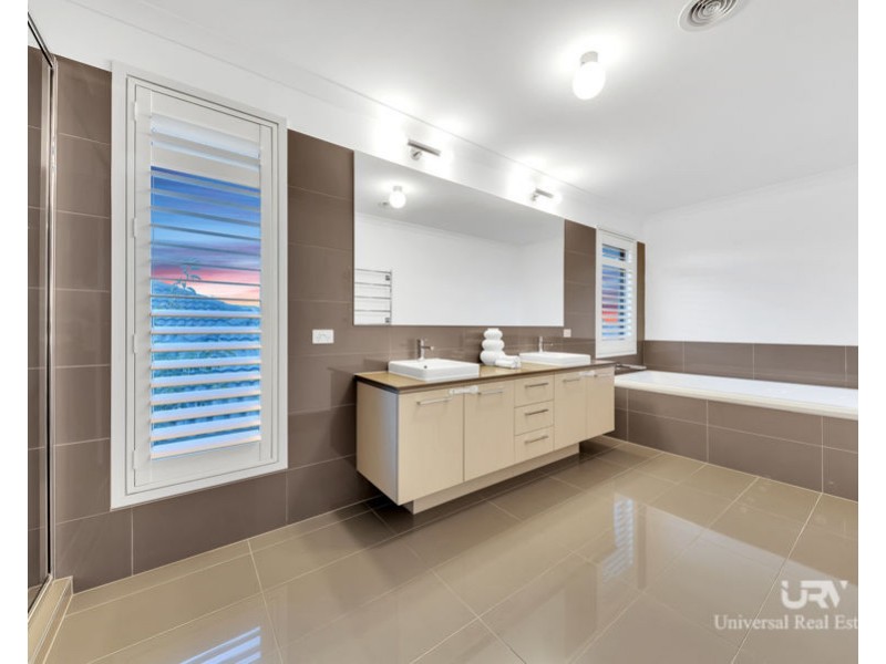 3 Fame Way, Craigieburn VIC 3064