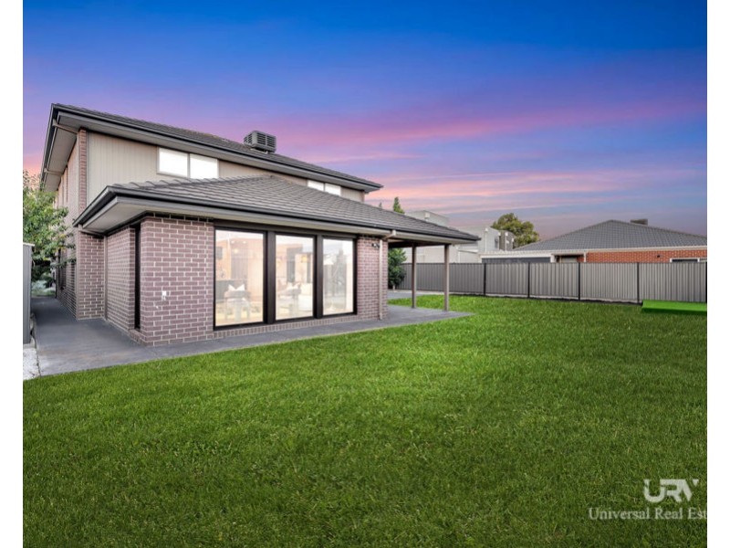 3 Fame Way, Craigieburn VIC 3064