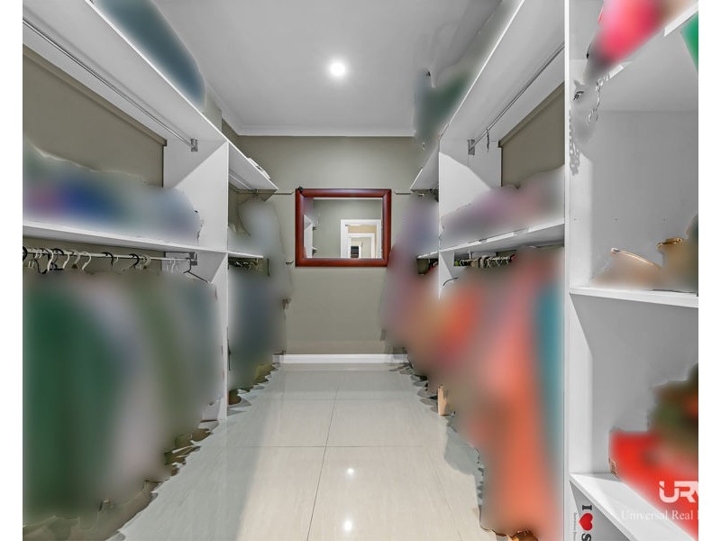 8 Dashing Rd, Craigieburn VIC 3064