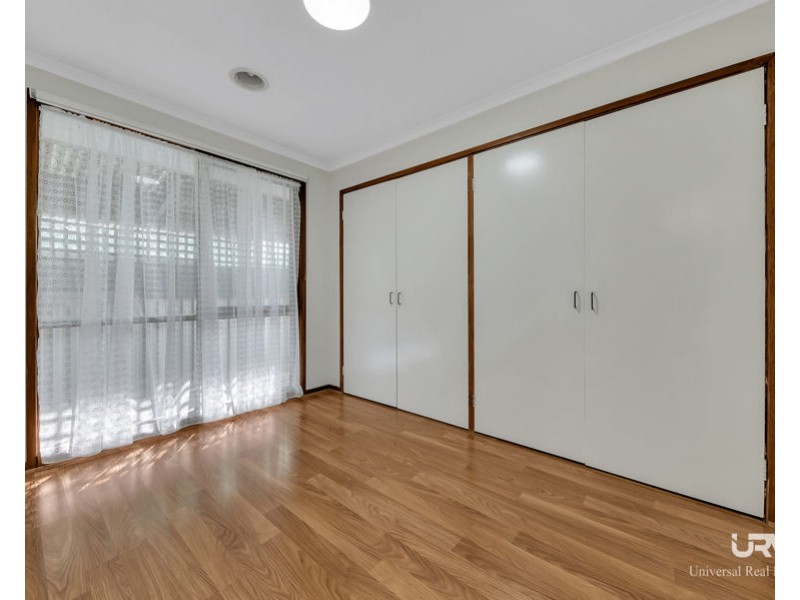 98 Hanson Road, Craigieburn VIC 3064