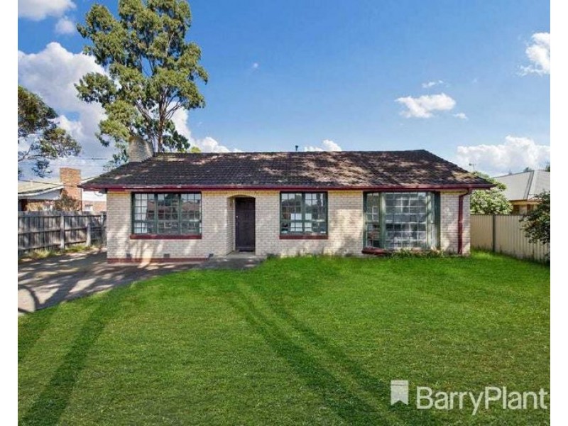 14 Toolern Street, Melton South VIC 3338