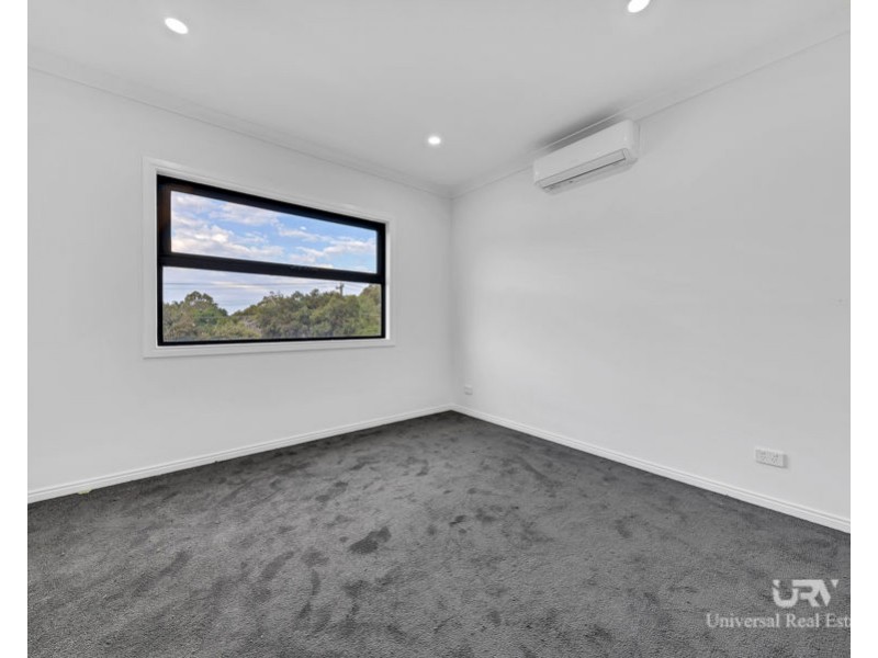 6/17 Mambourin Street, Werribee VIC 3030
