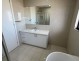 2/5 Bainbridge Close, Craigieburn VIC 3064