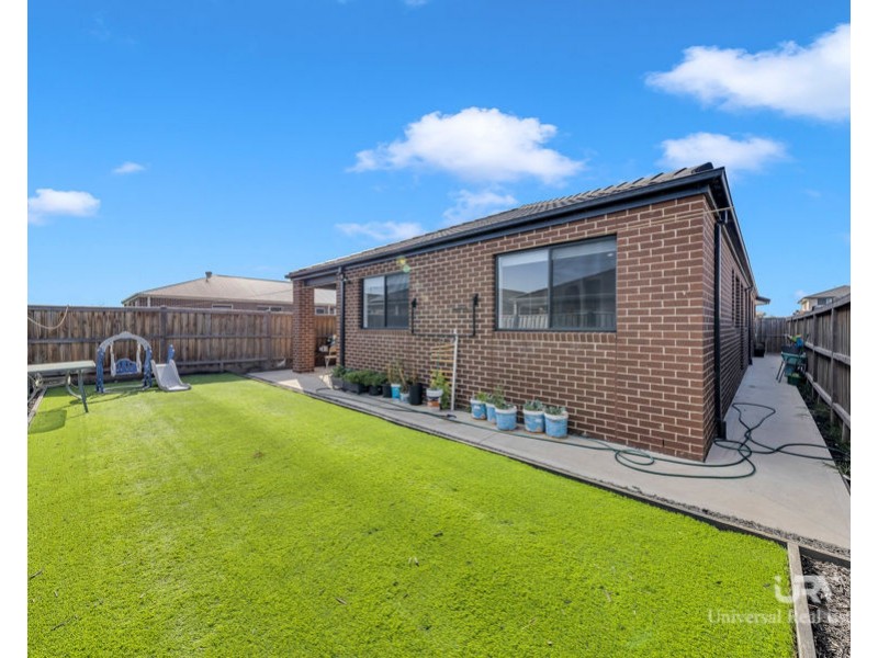 22 Waratah St, Beveridge VIC 3753