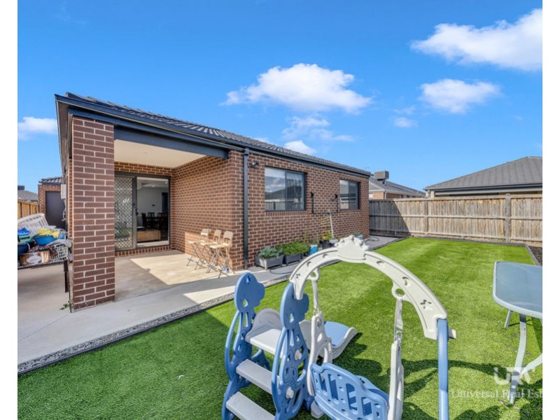 22 Waratah St, Beveridge VIC 3753