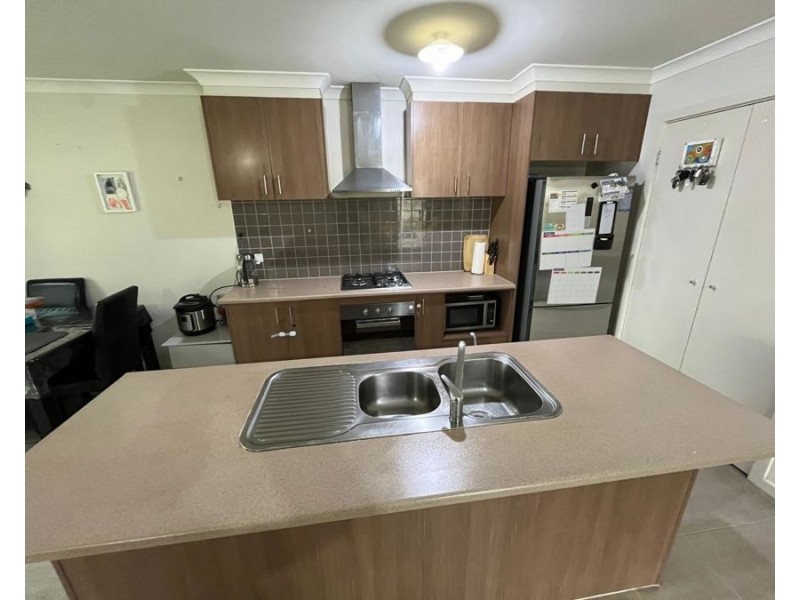 25 Kernan Court, Craigieburn VIC 3064