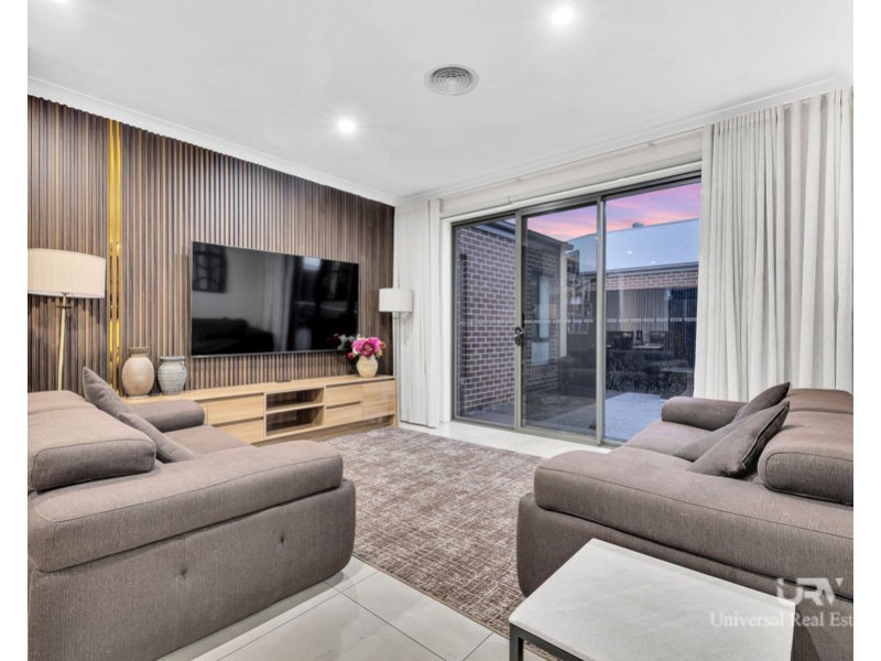 47 Falstone Circuit, Mickleham VIC 3064