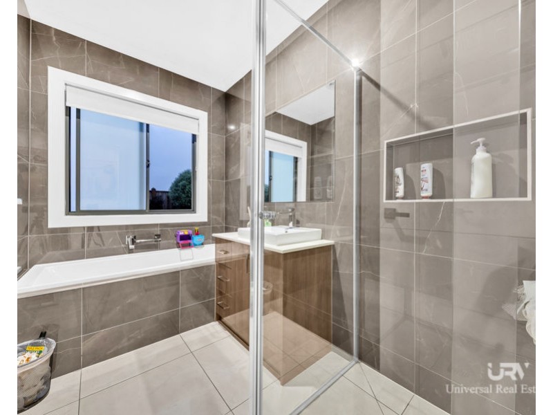 47 Falstone Circuit, Mickleham VIC 3064