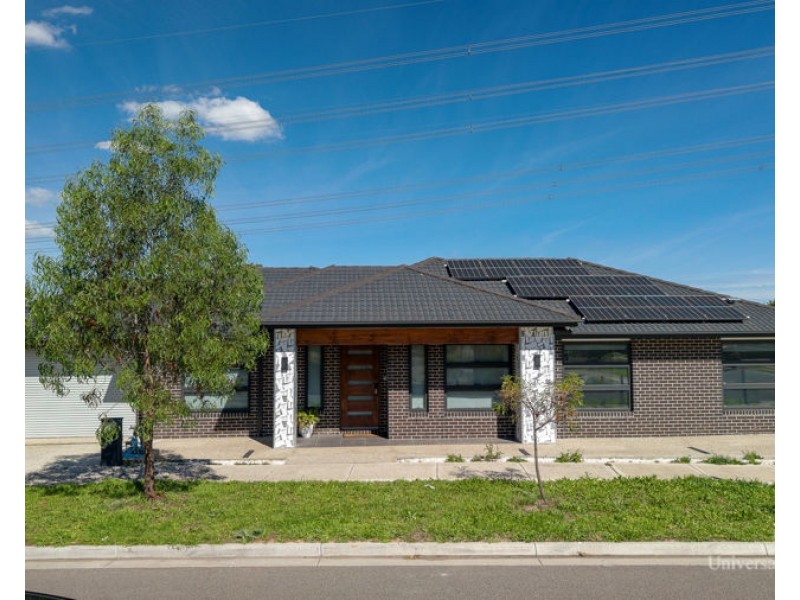 41 Lokeport Parkway, Mickleham VIC 3064