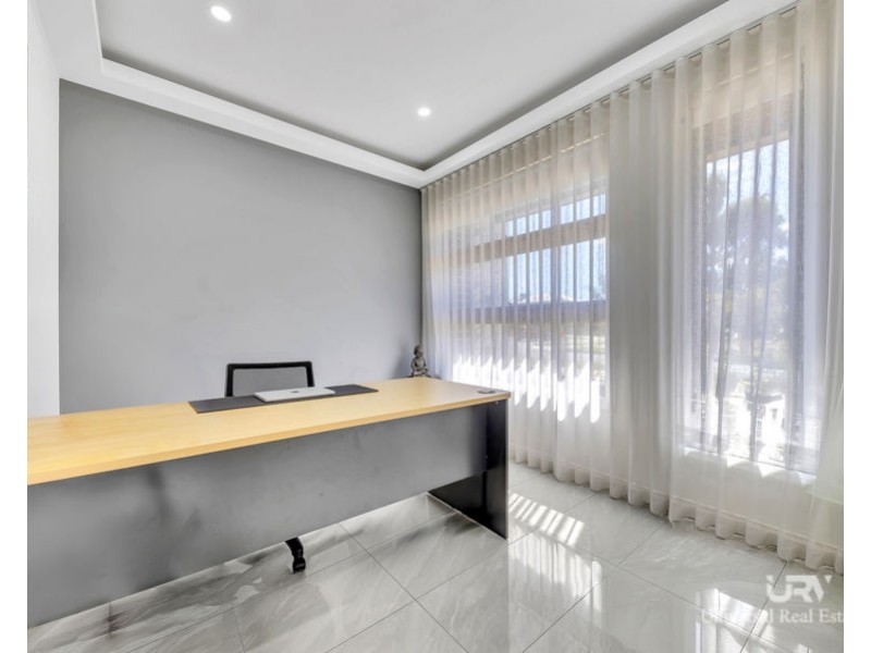 41 Lokeport Parkway, Mickleham VIC 3064