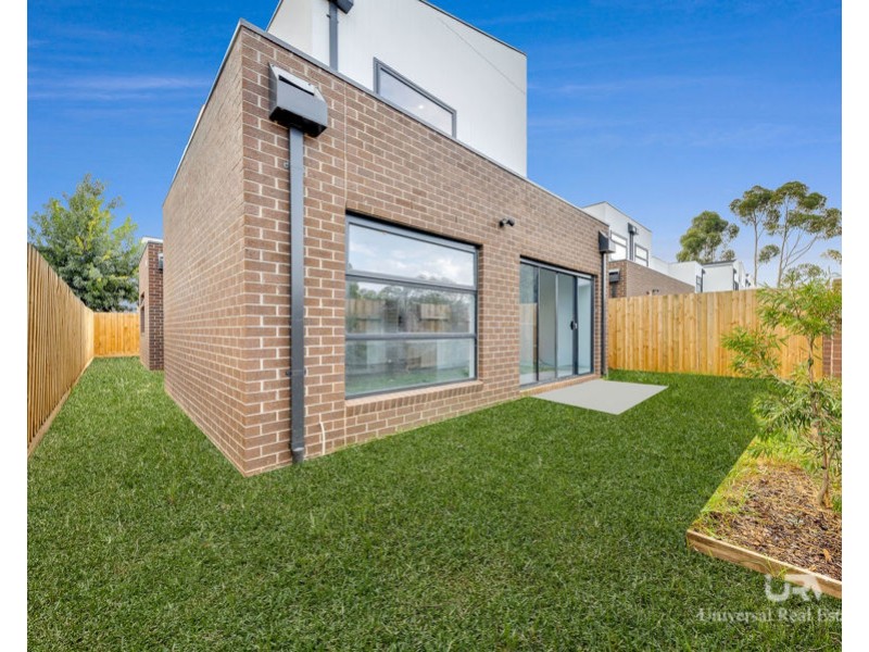 12/17 Mambourin Street, Werribee VIC 3030