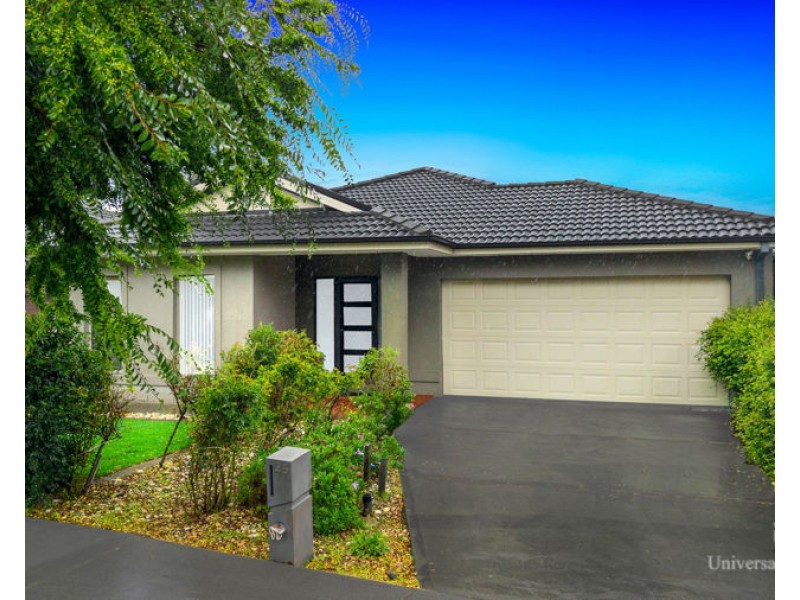 25 Champion Parade, Craigieburn VIC 3064