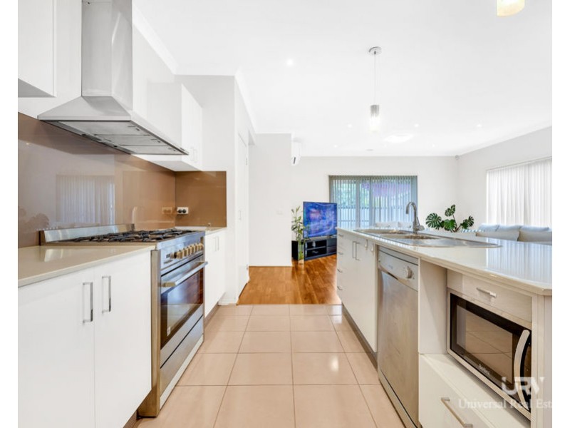 25 Champion Parade, Craigieburn VIC 3064