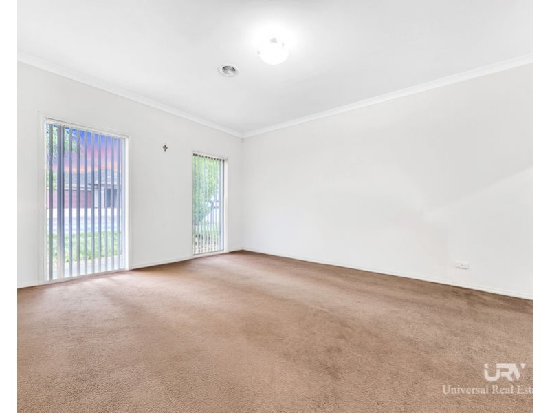 25 Champion Parade, Craigieburn VIC 3064