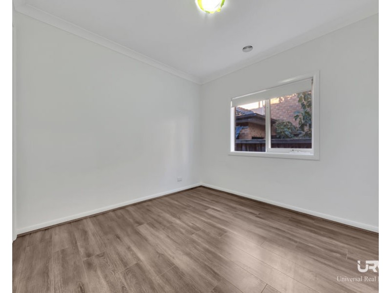 29 Lauderdale Drive, Craigieburn VIC 3064
