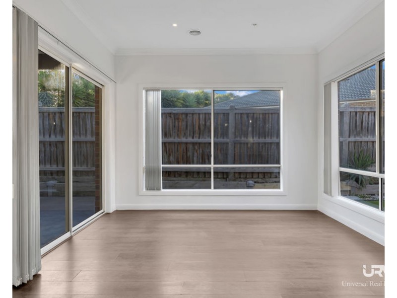 29 Lauderdale Drive, Craigieburn VIC 3064