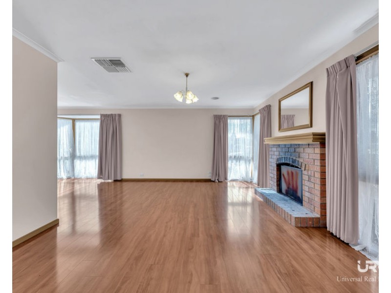 6 Leigh Court, Craigieburn VIC 3064