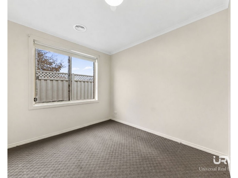 41 Woodlea Crescent, Craigieburn VIC 3064
