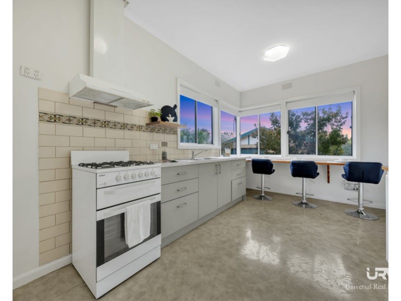 34 Powlett Street, Kilmore VIC 3764