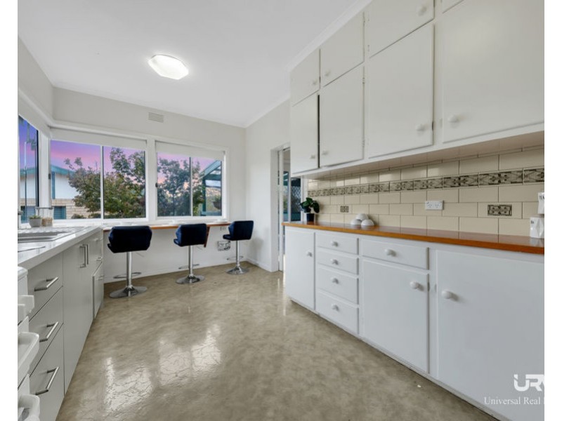 34 Powlett Street, Kilmore VIC 3764