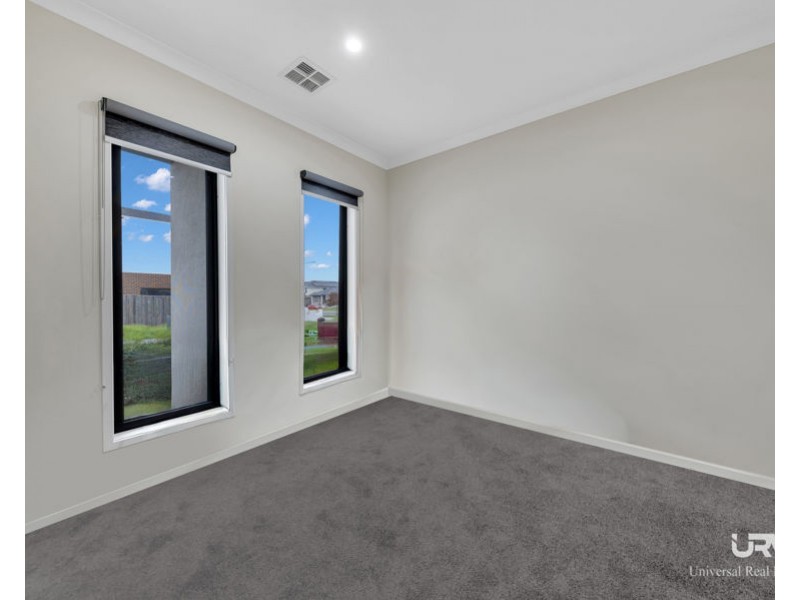 3 Weston Street, Mickleham VIC 3064