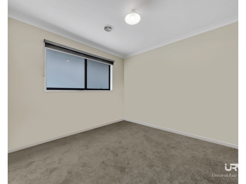 3 Weston Street, Mickleham VIC 3064