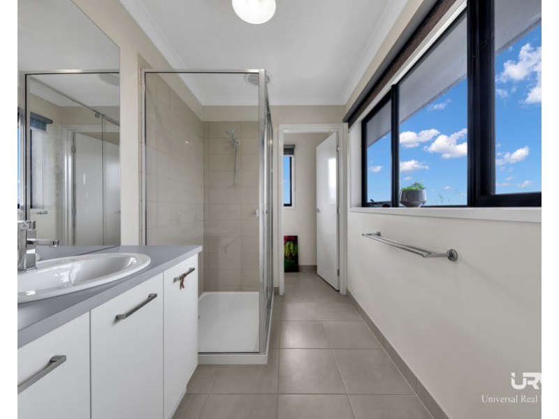3 Weston Street, Mickleham VIC 3064