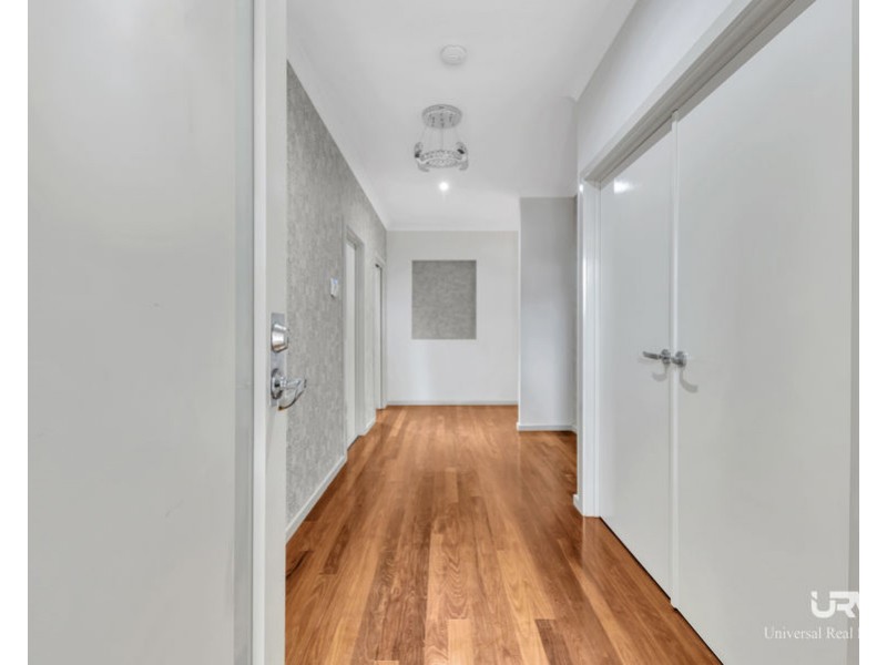 6 Vali Road, Craigieburn VIC 3064