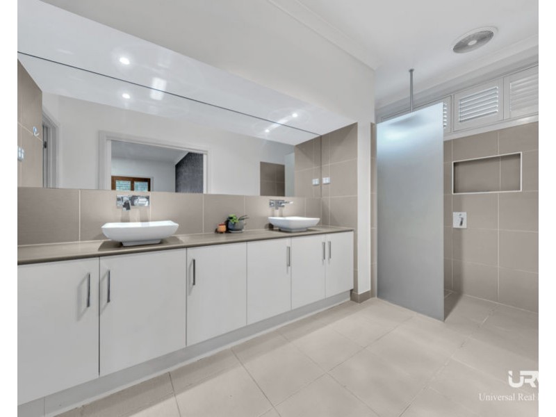 6 Vali Road, Craigieburn VIC 3064