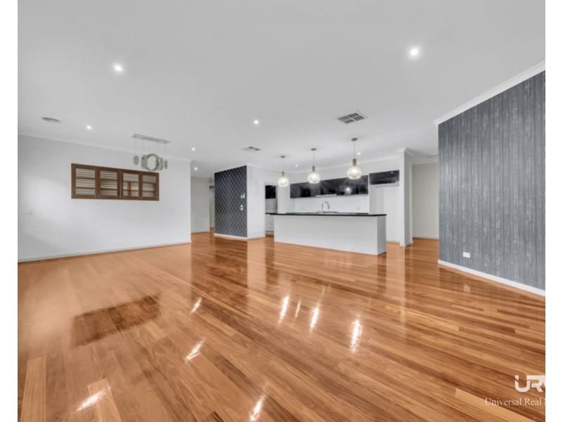 6 Vali Road, Craigieburn VIC 3064