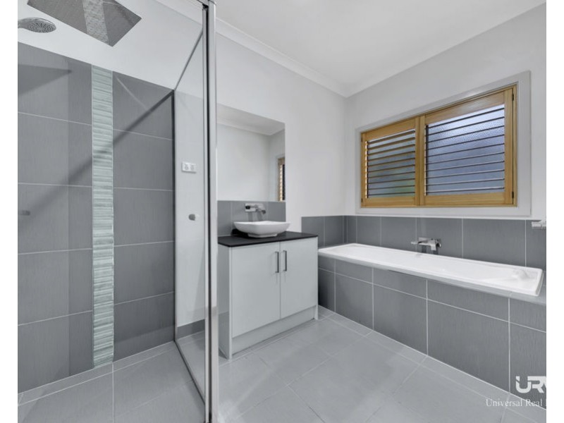 6 Vali Road, Craigieburn VIC 3064