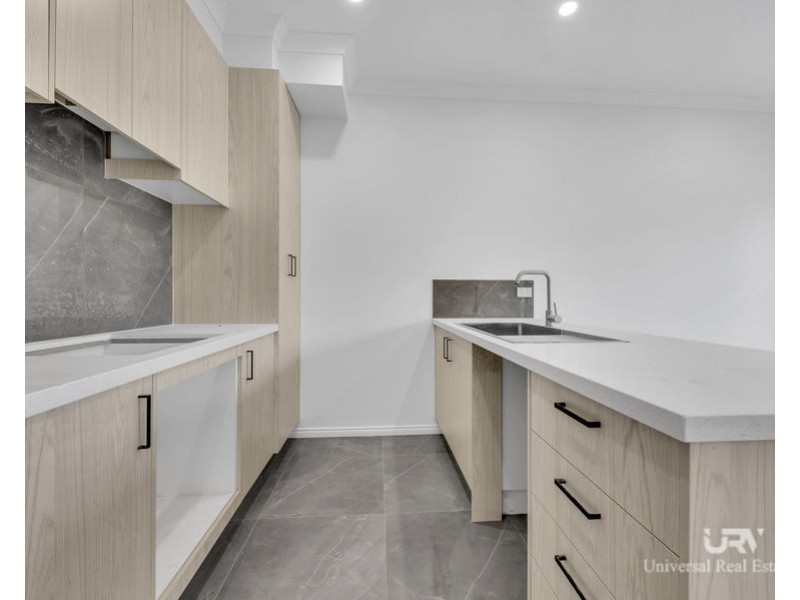 1/17 Mambourin Street, Werribee VIC 3030