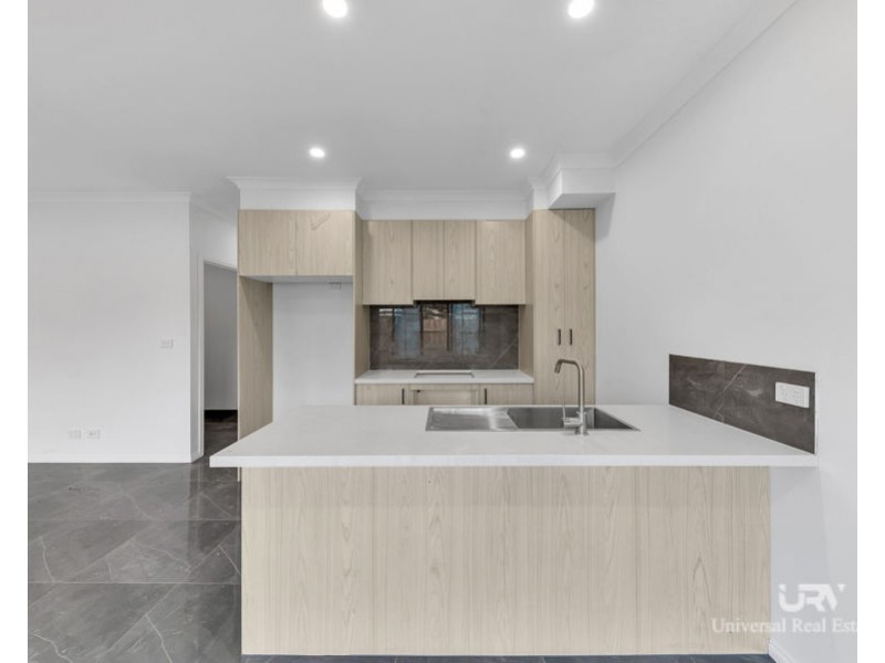 1/17 Mambourin Street, Werribee VIC 3030