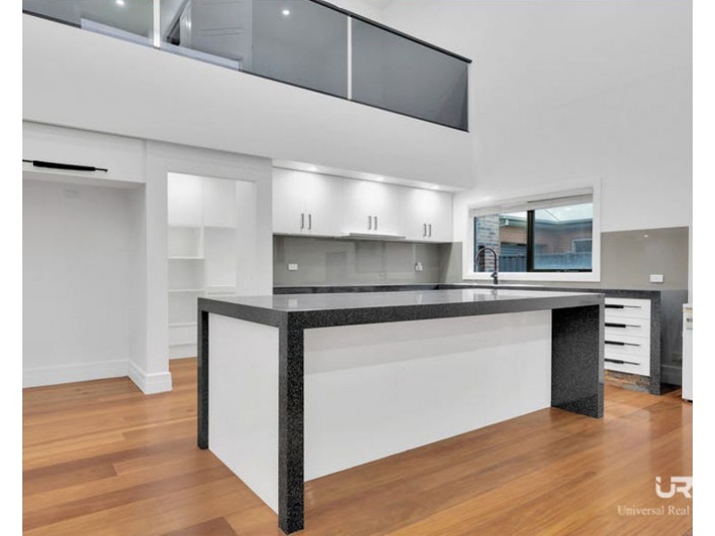 17 Innes Place, Craigieburn VIC 3064