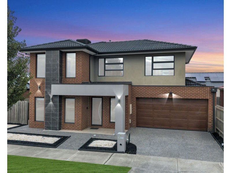 4 Turmeric Avenue, Mickleham VIC 3064