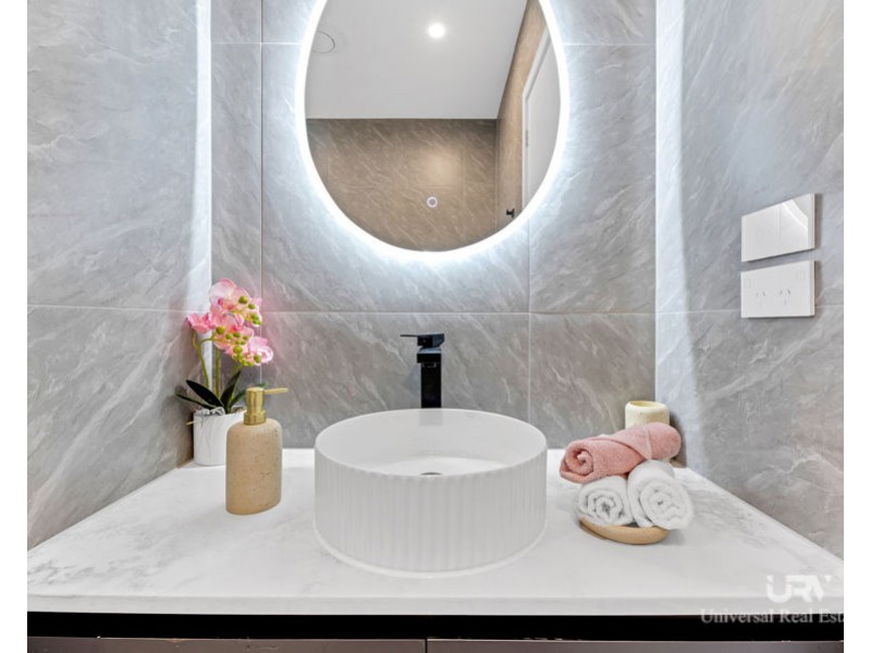 20 Aquamarine Drive, Mickleham VIC 3064