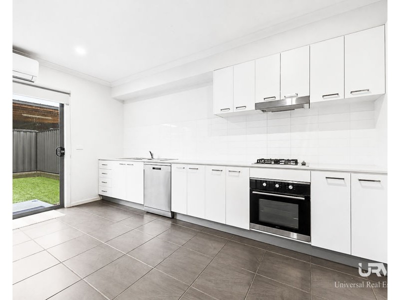 11 Tarlo Court, Craigieburn VIC 3064