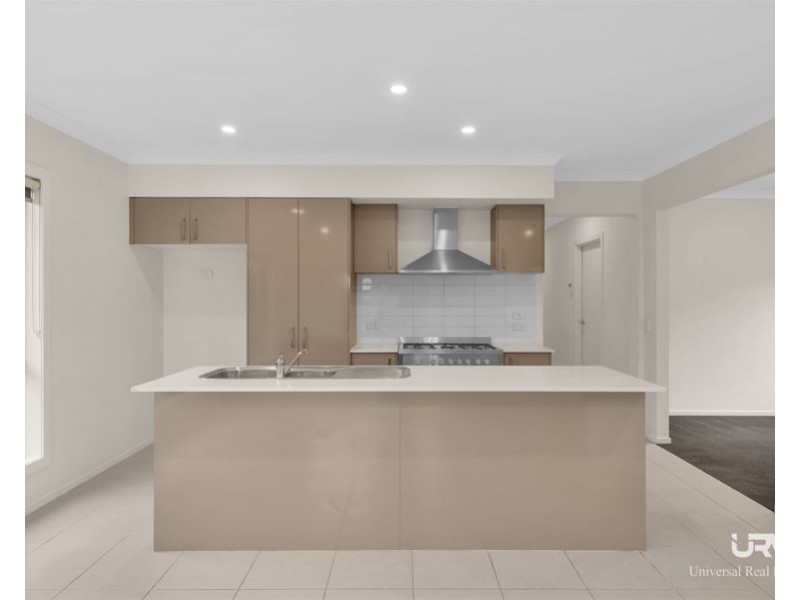 10 Sandridge Way, Wallan VIC 3756