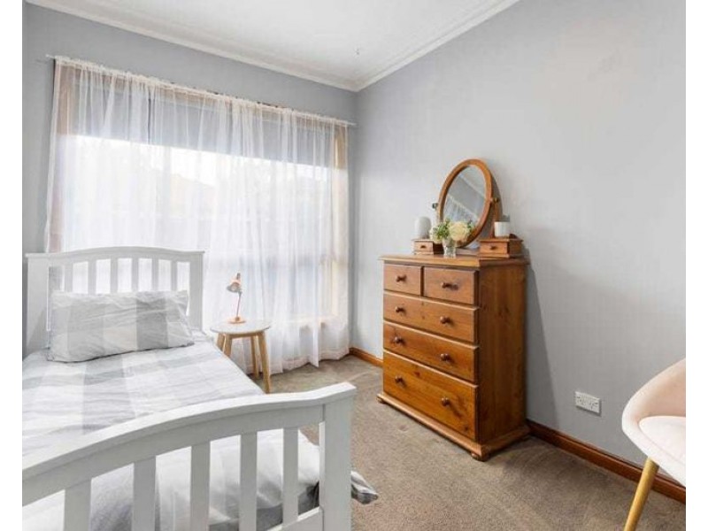14 Waverley Court, Craigieburn VIC 3064