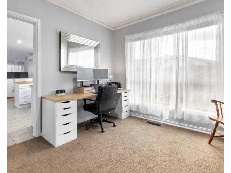 14 Waverley Court, Craigieburn VIC 3064