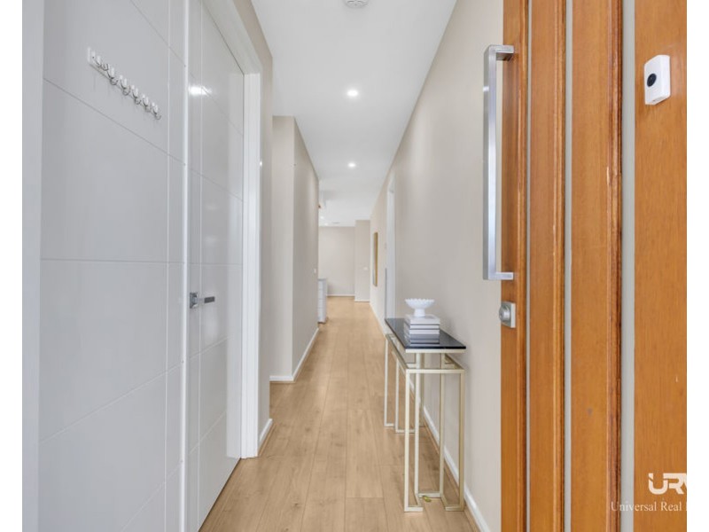 25 Fadaro St, Kalkallo VIC 3064